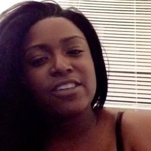 Meet your Posher, Dara